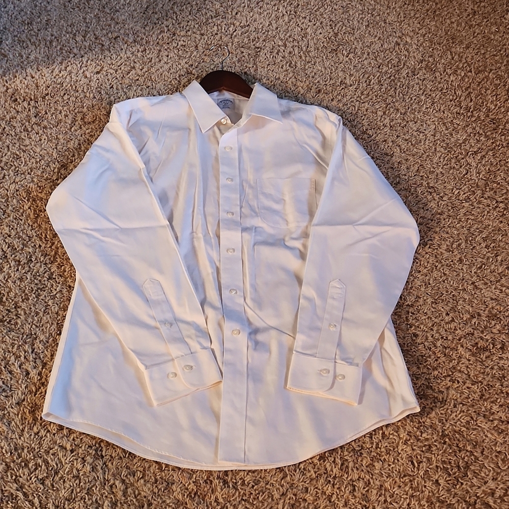 Mens Brooks Brothers white dress shirt